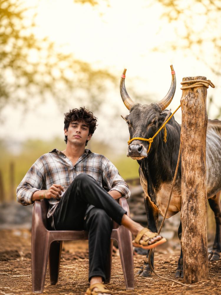 🐂 Cinematic Rural Lifestyle Portrait — AI image prompt example